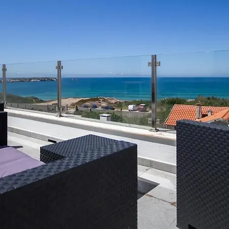 Peniche Surfcamp Хостел