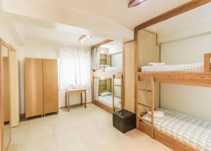 Albergue Peniche Surfcamp Baleal