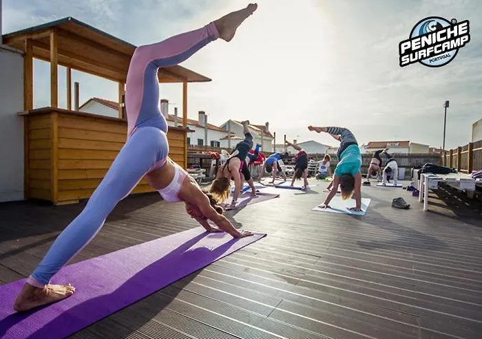 Albergue Peniche Surfcamp